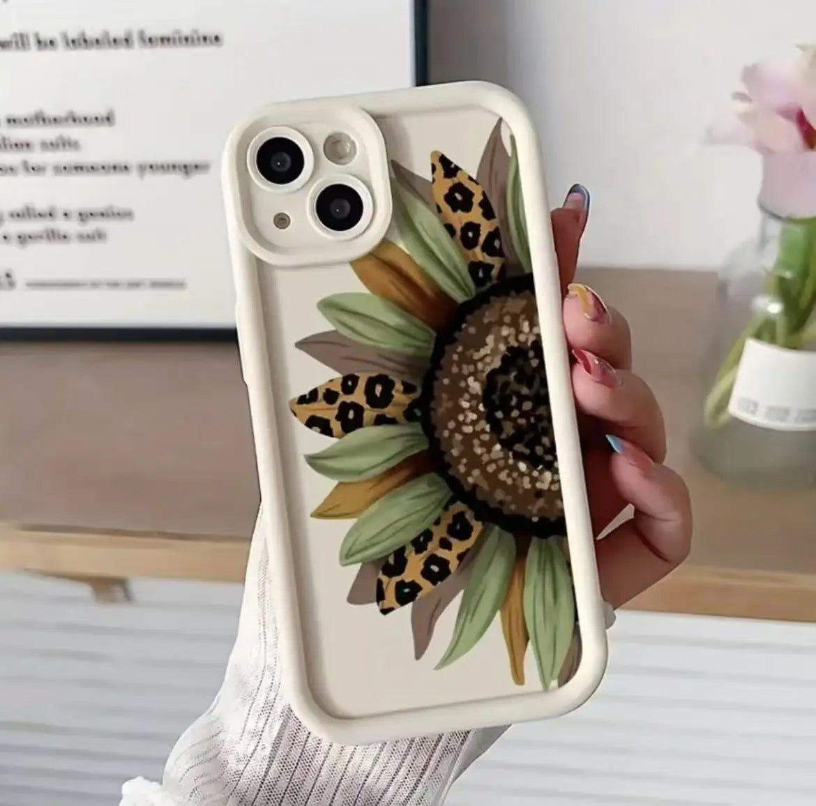 Statue of Liberty Soft TPU Silicone Phone Case, for iPhone 17/16/15... Waterproof and Shock-absorbing Phone Protective case